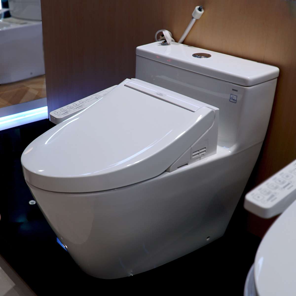 Bồn cầu TOTO MS625DW16 1 khối nắp điện tử Washlet C2 TCF23410AAA - 7