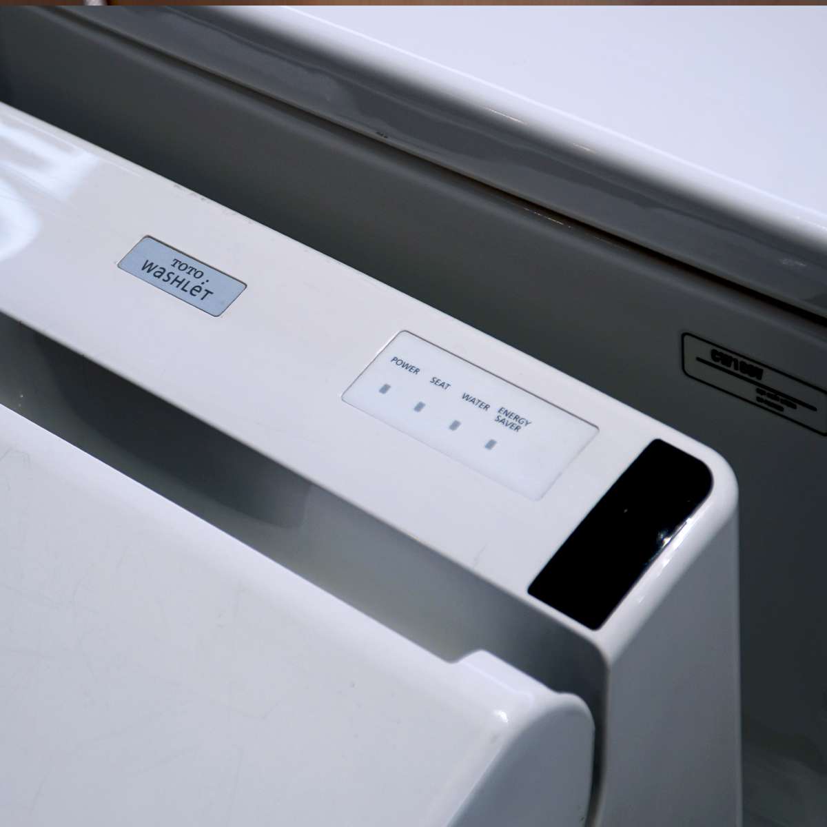 Bồn Cầu 1 Khối Nắp Điện Tử TOTO MS188VKW6/T53P100VR - 5