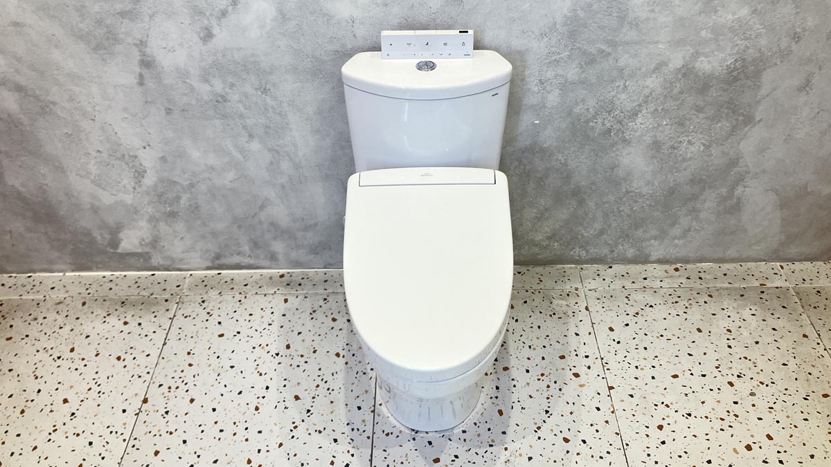 Bồn cầu TOTO CS838DW25 2 khối nắp điện tử Washlet S5 TCF34461GAA - 3