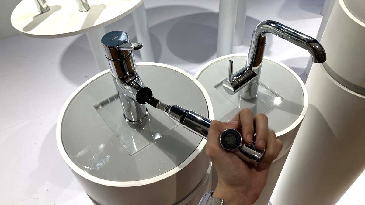 Vòi lavabo nóng lạnh TOTO TLS093B0V dây rút - 5