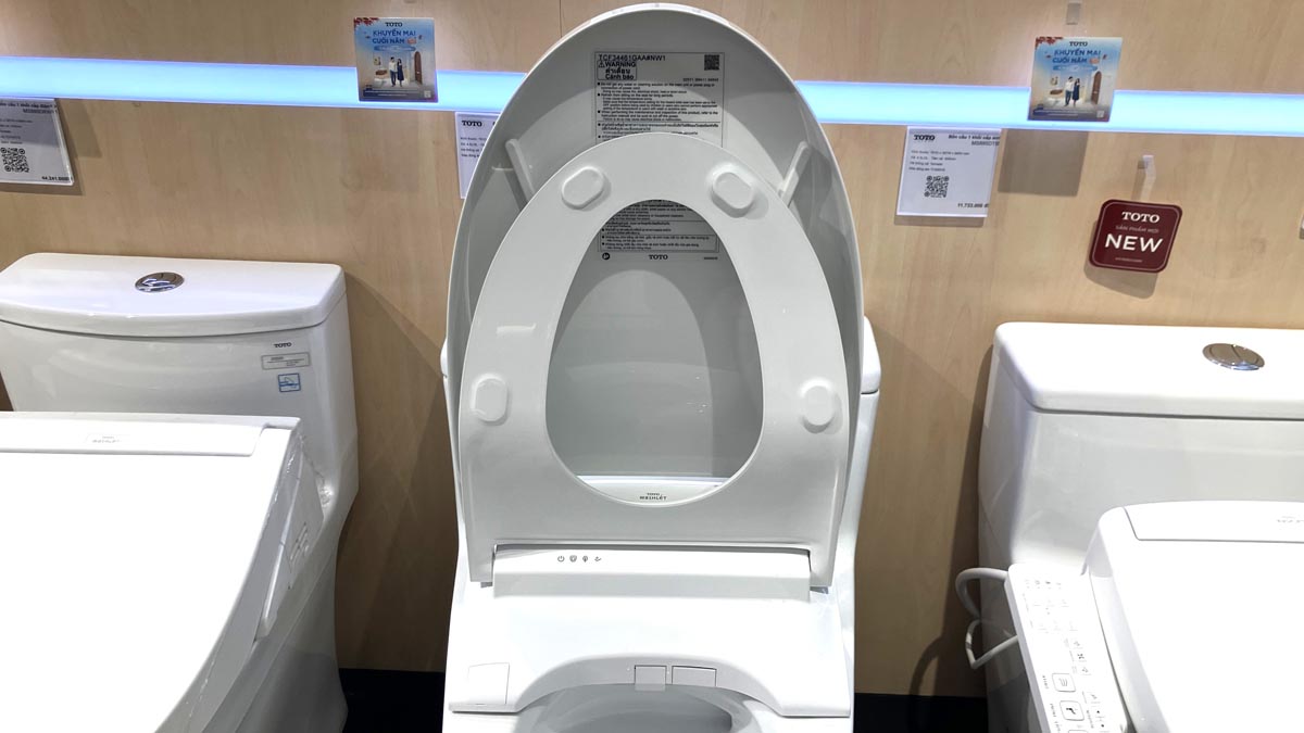 Nắp bồn cầu thông minh TOTO TCF34461GAA (W25) Washlet S5 - 5