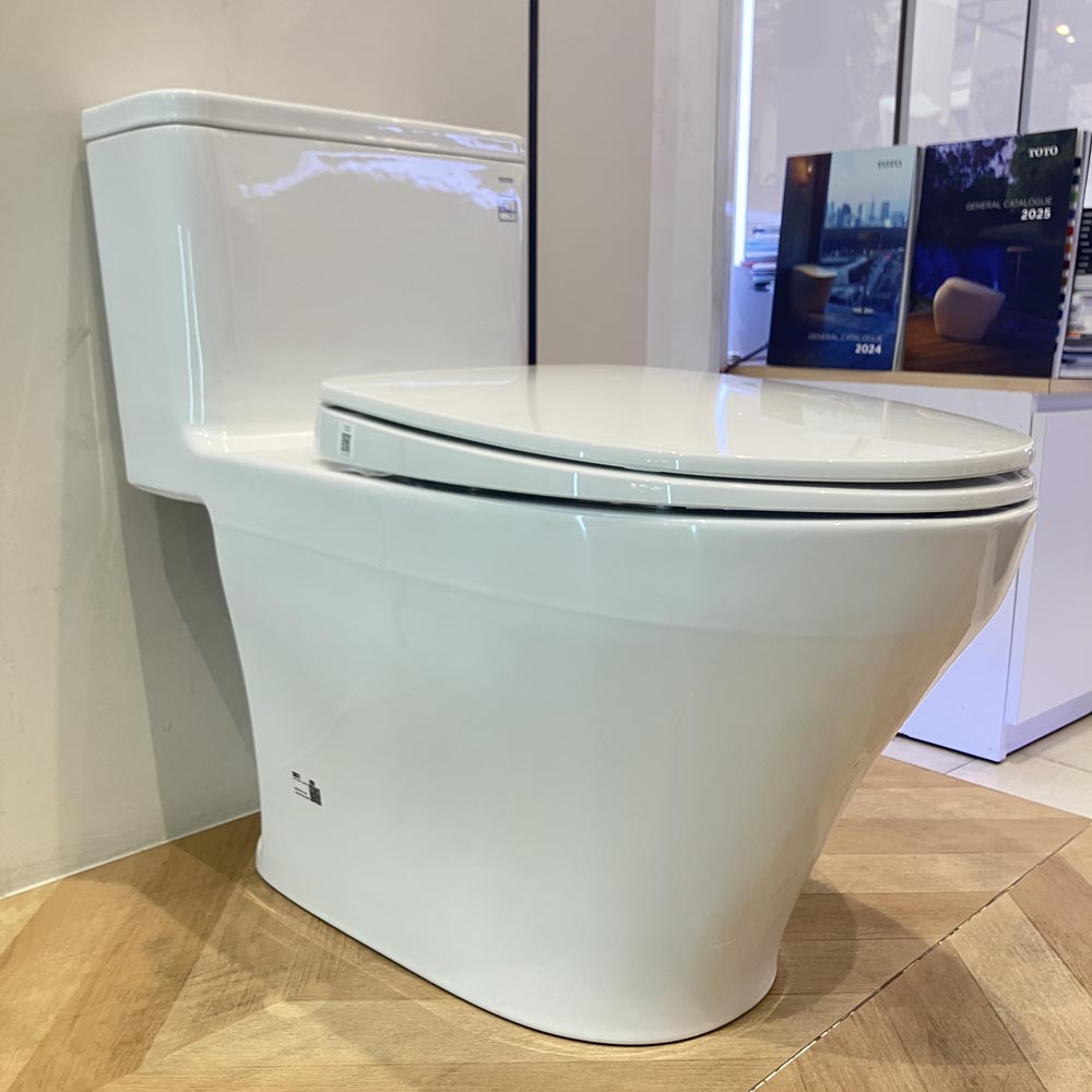 Bồn cầu 1 khối TOTO MS857DT10 nắp đóng êm TC395VS - 5