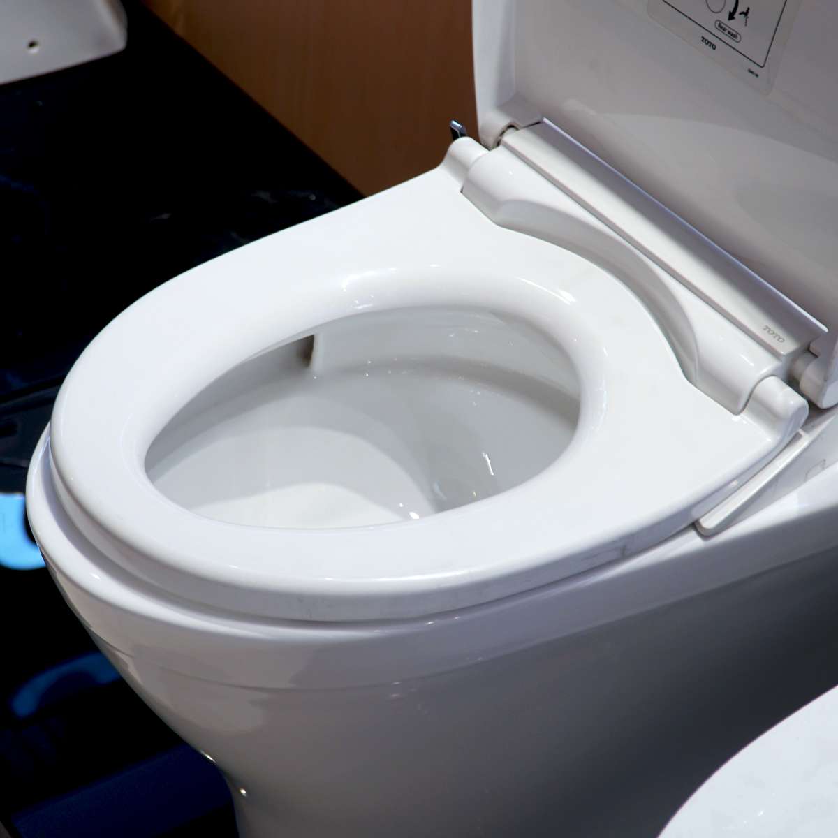 Bồn cầu TOTO MS887RE2 1 khối nắp rửa cơ TCW07S - 8
