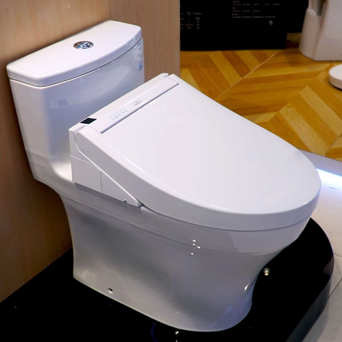 Bồn cầu TOTO MS885DW14 1 khối nắp điện tử Washlet C5 TCF24410AAA - 2