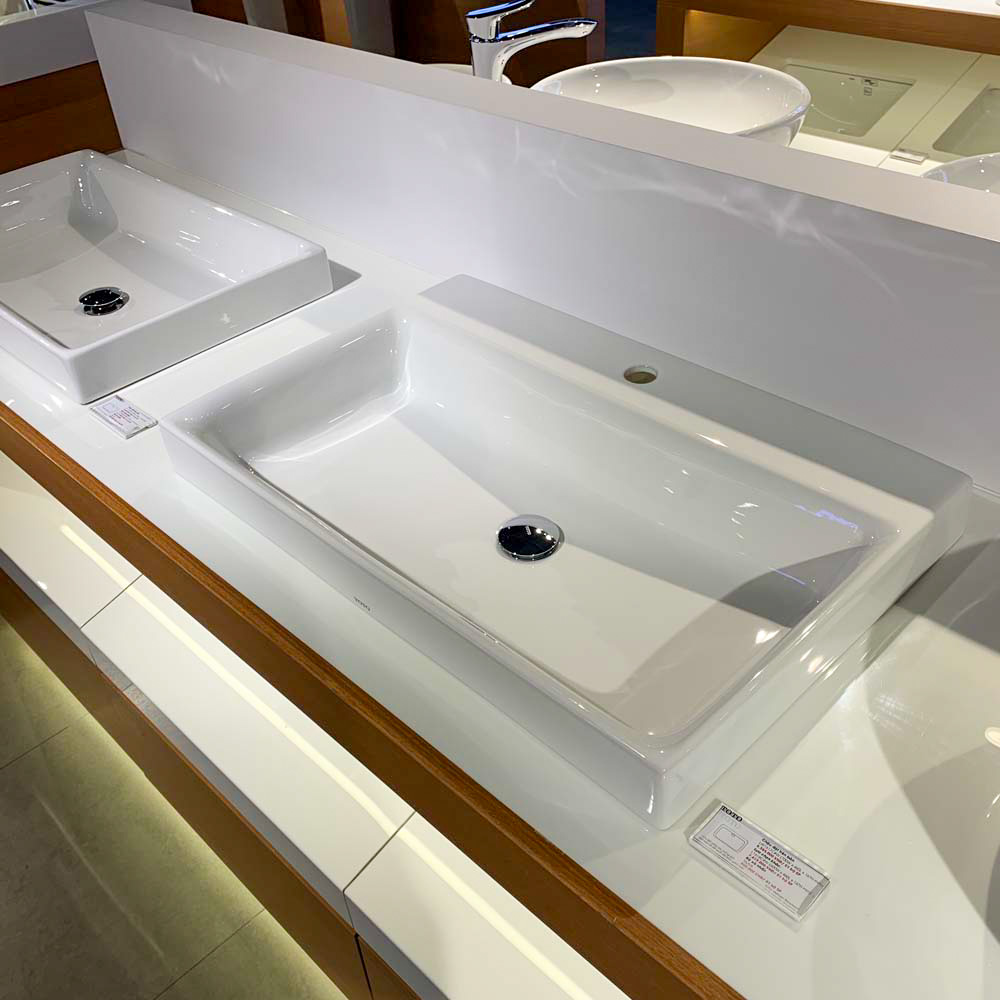 Chậu rửa lavabo đặt bàn TOTO LW1617C - 4