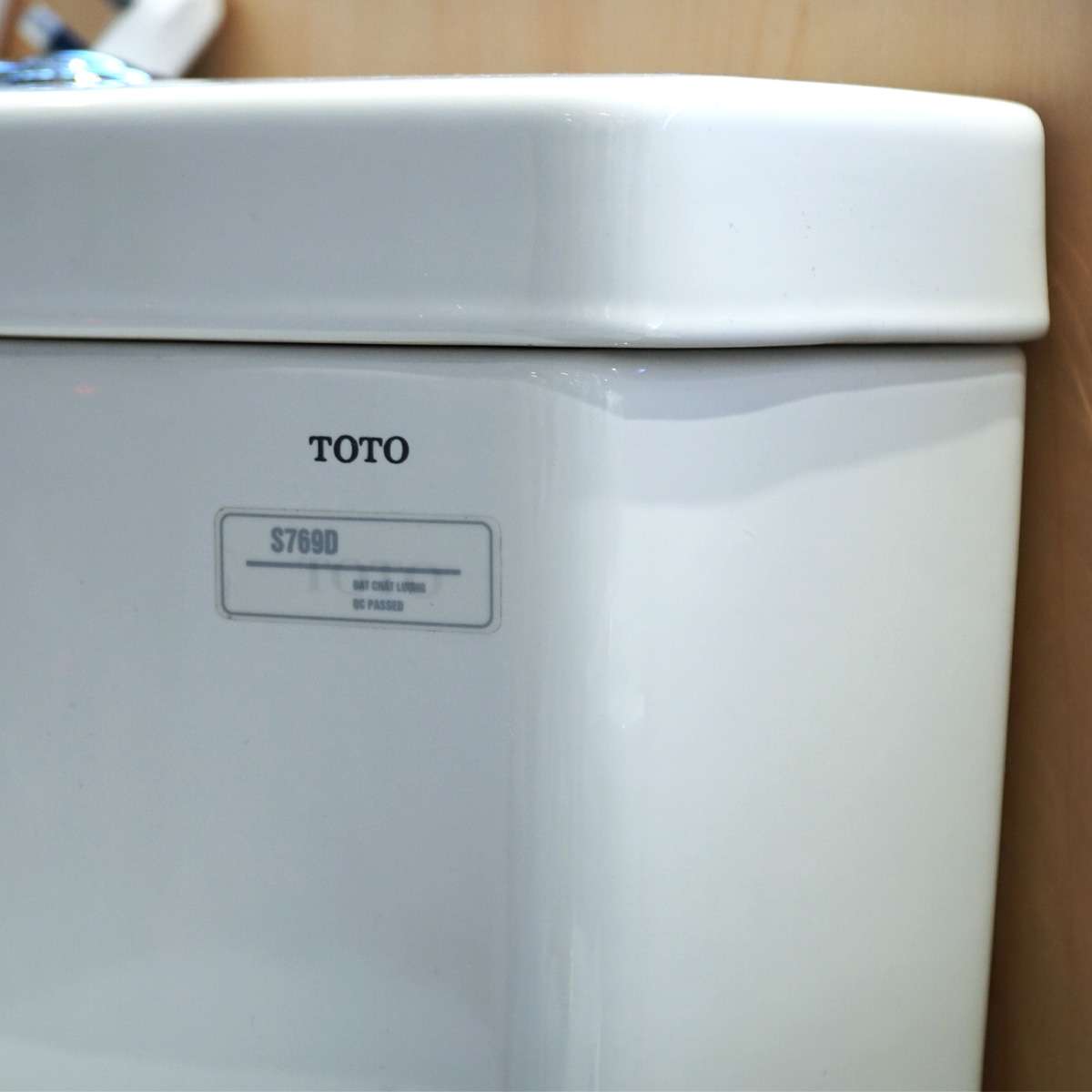 Bồn cầu TOTO CS769DRW16 2 khối nắp điện tử Washlet C2 TCF23410AAA - 4