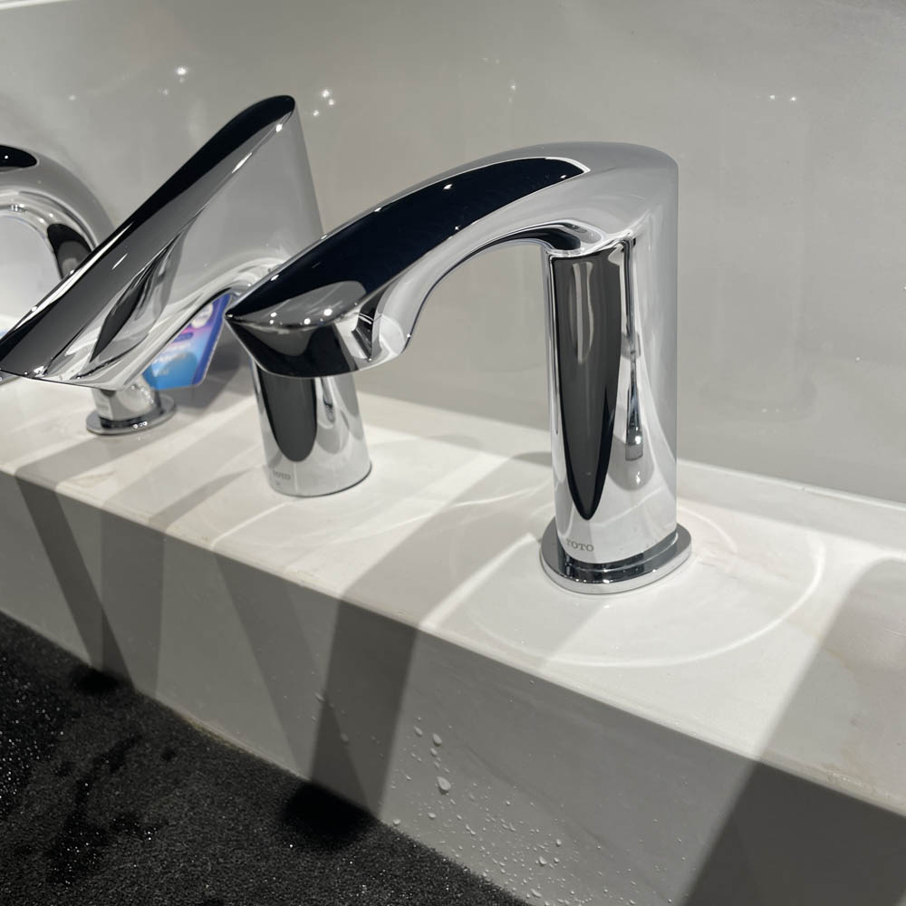 Vòi lavabo cảm ứng TOTO TLE22006A - 9