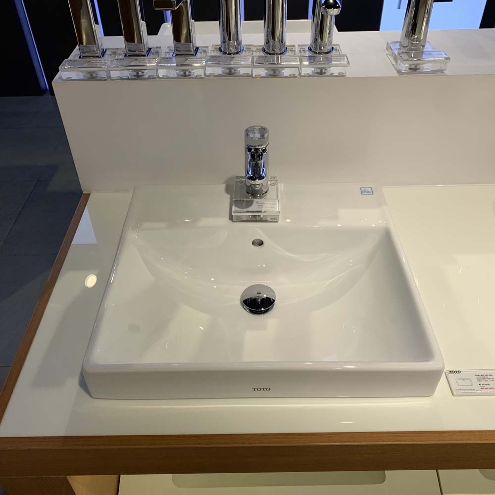 Chậu rửa lavabo đặt bàn TOTO LT710CSR - 3