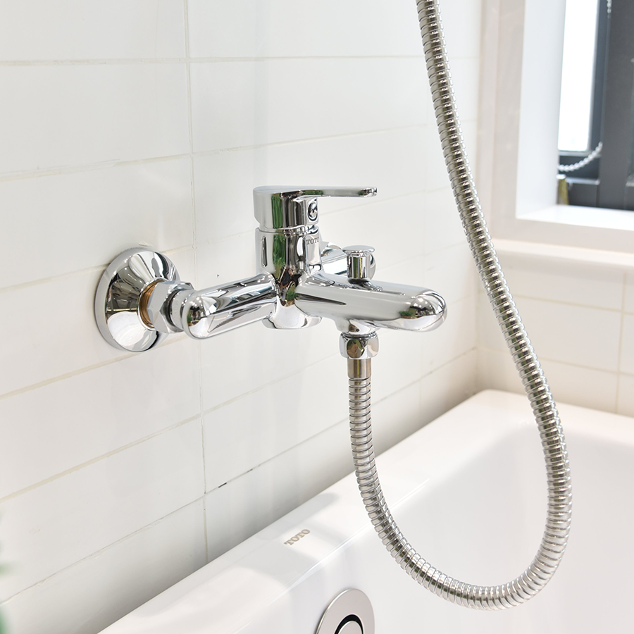 Sen cây tắm đứng nóng lạnh TOTO DM907CS TVSM104NSR