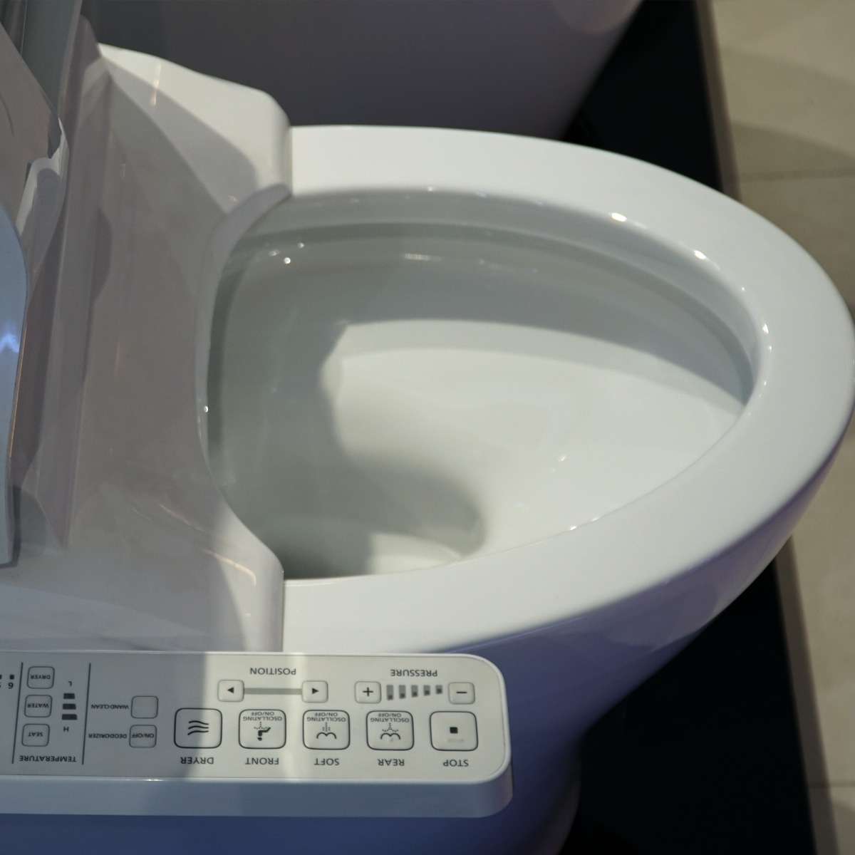 Bồn cầu TOTO CS769DRW16 2 khối nắp điện tử Washlet C2 TCF23410AAA - 11