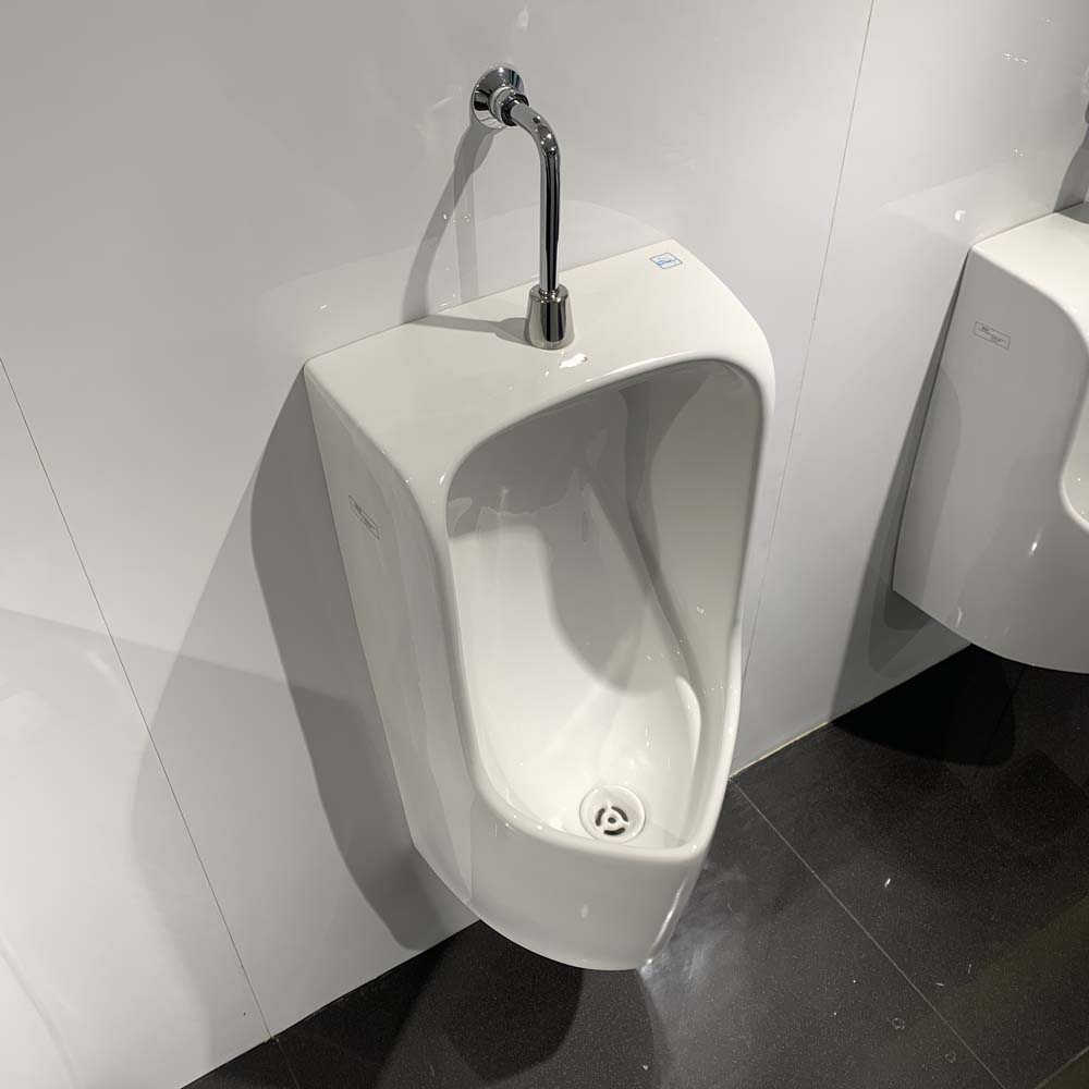 Bồn tiểu nam TOTO UT570T treo tường - 2