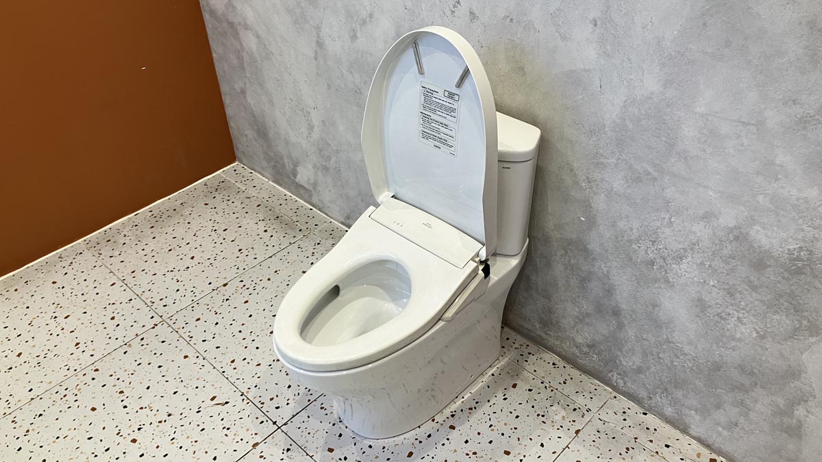 Bồn cầu TOTO CS838DW11 2 khối nắp điện tử Washlet S7 TCF4911Z - 8