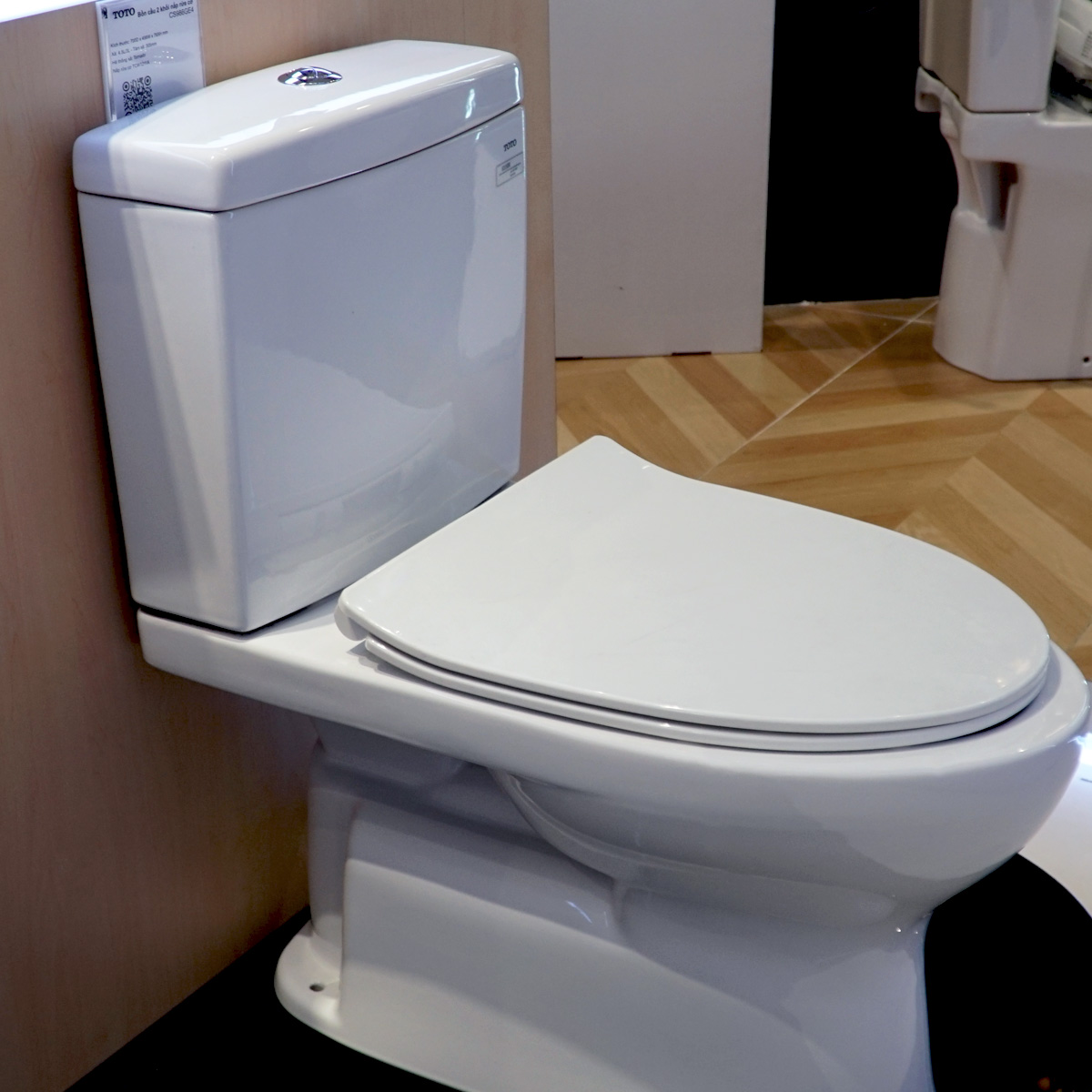 Bồn cầu 2 khối TOTO CS320DRT8 nắp đóng êm TC600VS - 2