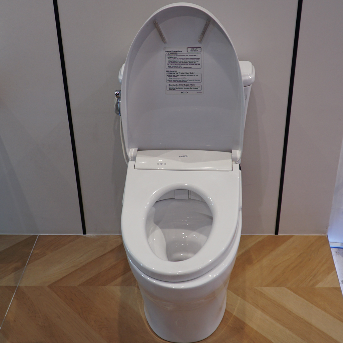 Bồn cầu TOTO CS986GW11 2 khối nắp điện tử Washlet S7 TCF4911Z - 5