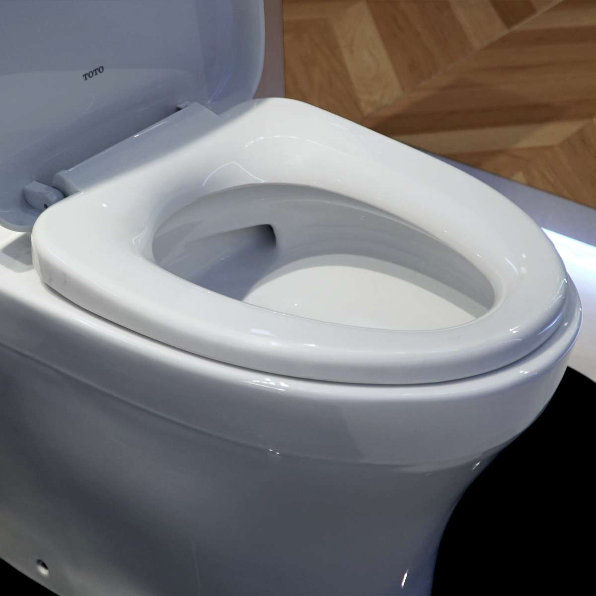 Bồn cầu 1 khối TOTO MS889DRT3 nắp đóng êm TC385VS - 9