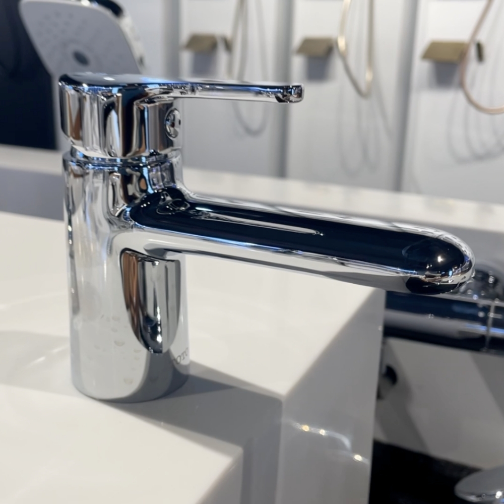Vòi lavabo nóng lạnh TOTO TVLM102NSR New Standard - 3