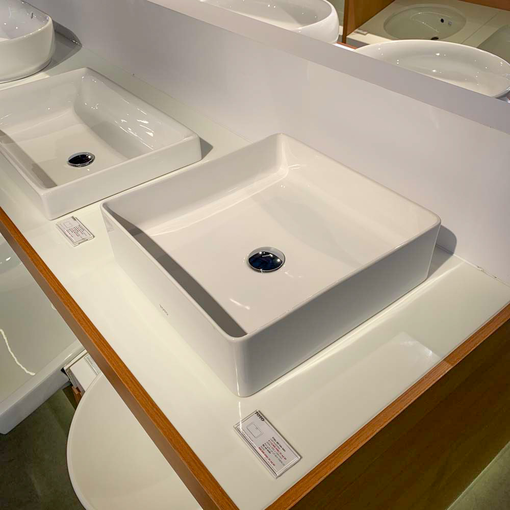 Chậu rửa lavabo đặt bàn TOTO LW574JWF - 4