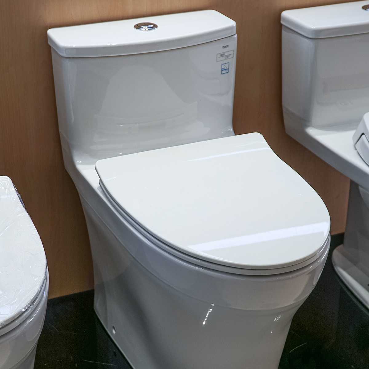 Bồn cầu 1 khối TOTO MS885DT8 nắp đóng êm TC600VS - 6