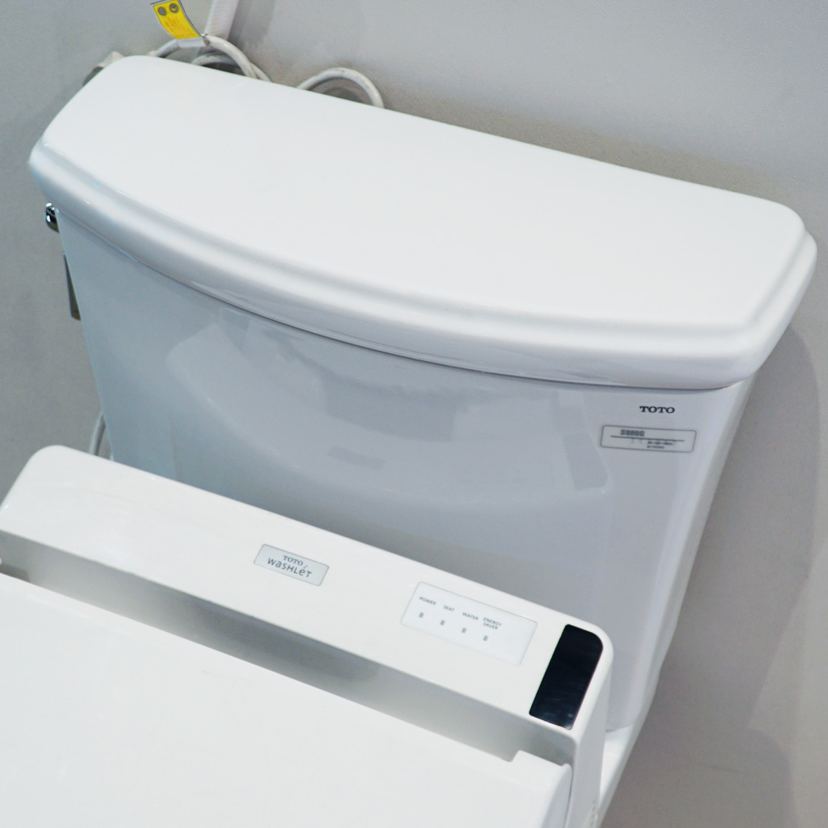 Bồn cầu TOTO nắp rửa điện tử CS986GW6 - 4