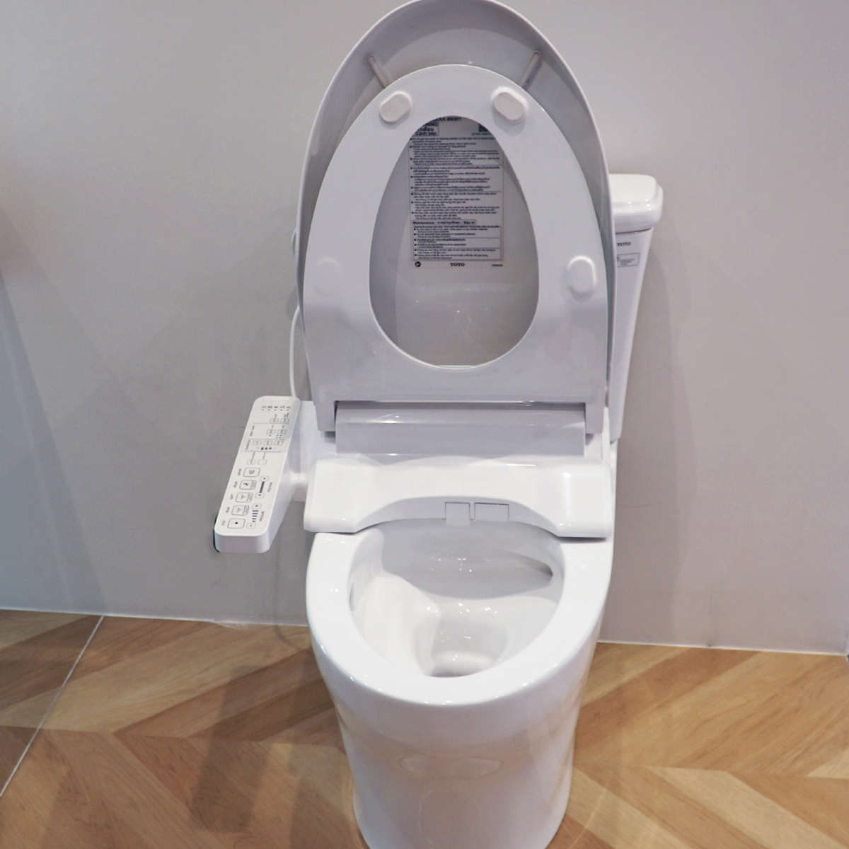 Bồn cầu TOTO CS986GW16 2 khối nắp điện tử Washlet C2 TCF23410AAA - 8