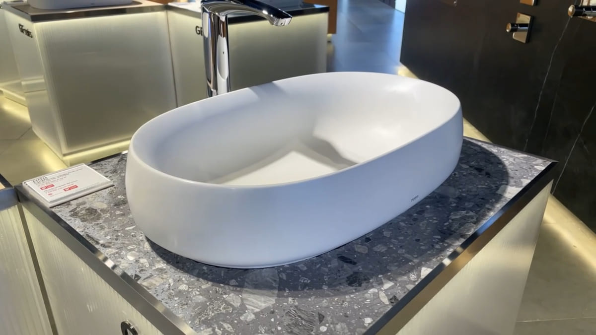 Chậu lavabo đặt bàn Galalato TOTO PJS05WE#MW (PJS05WEMW) trắng mờ - 2