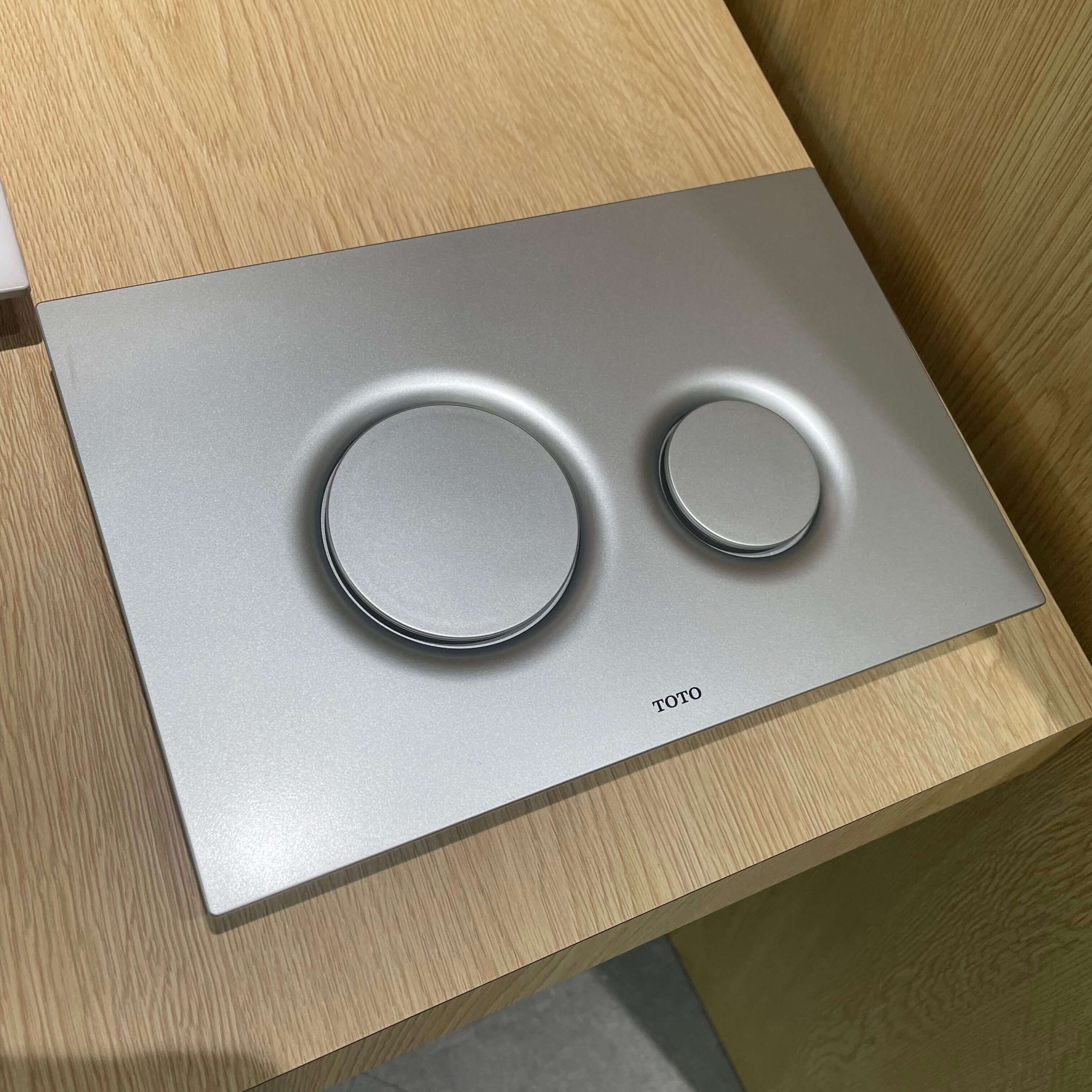 Nắp đậy nút xả TOTO MB174P - 8