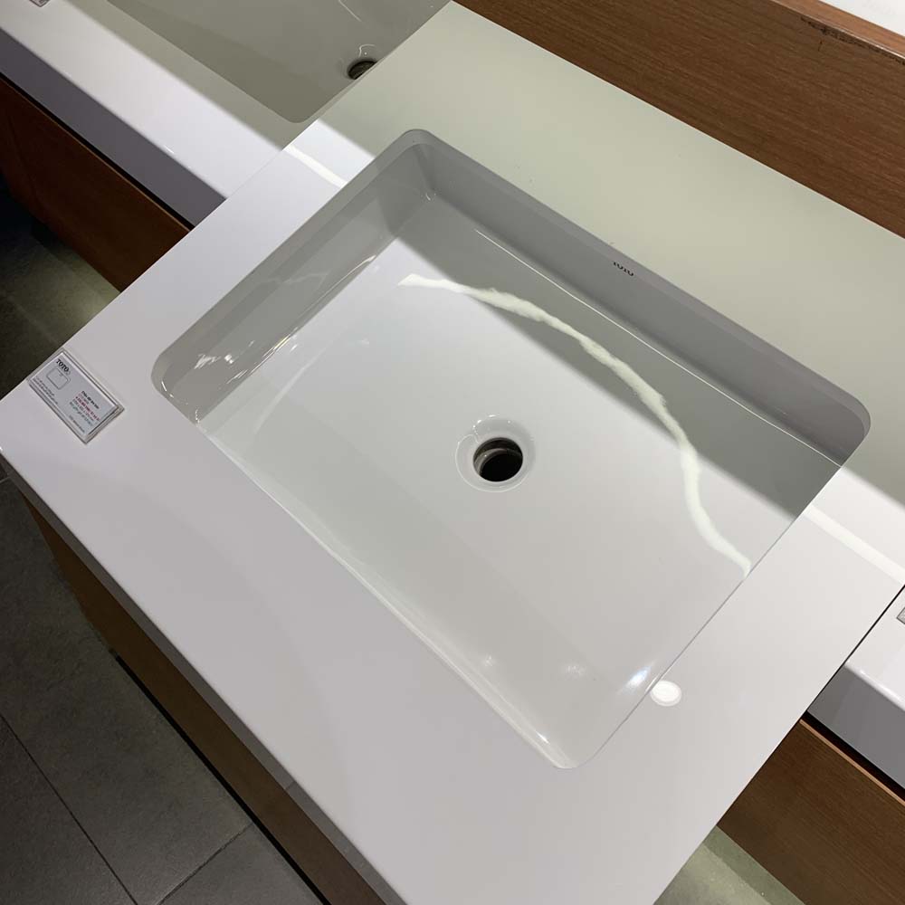 Chậu rửa mặt lavabo âm bàn TOTO LT1515#XW - 4