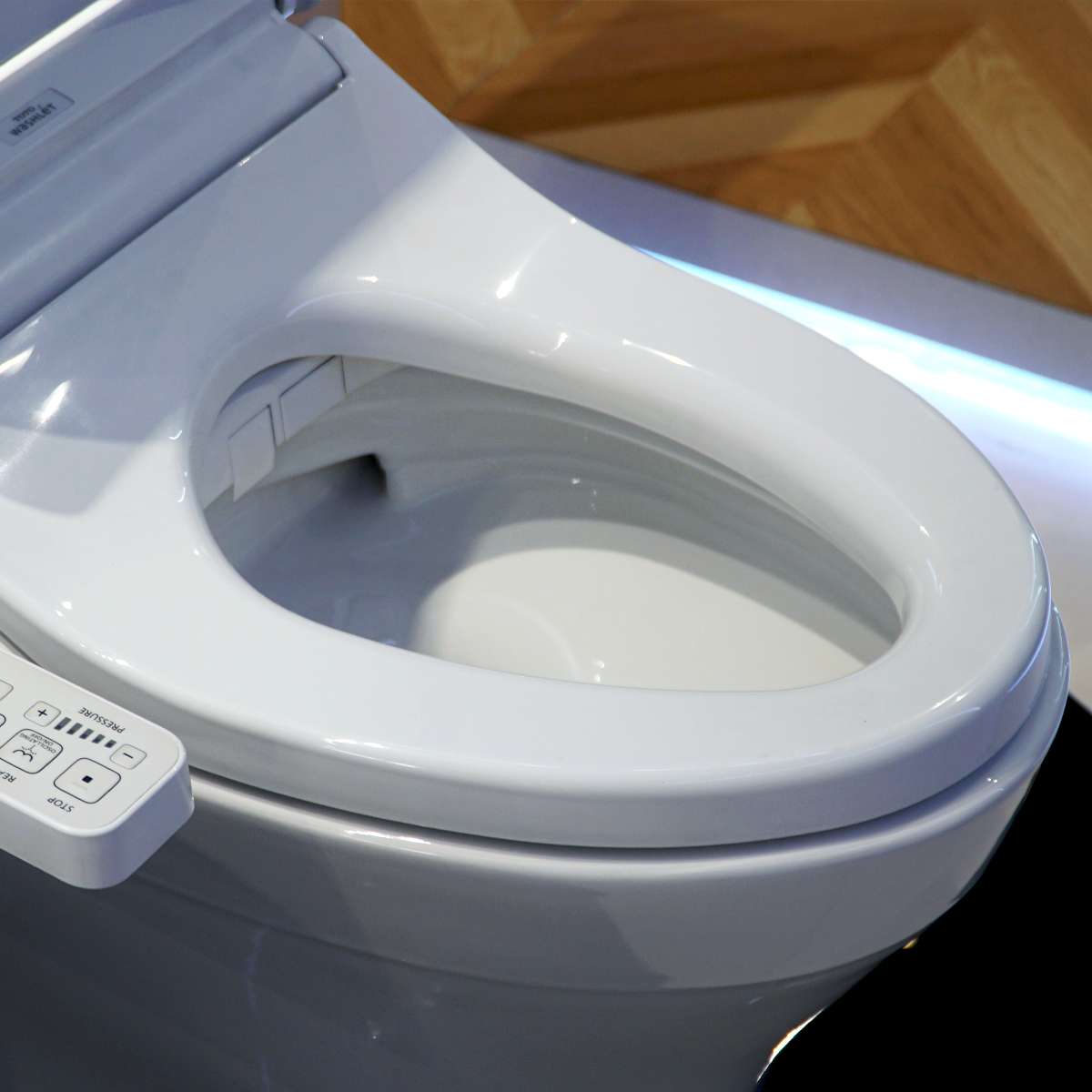Bồn cầu TOTO MS885DW16 1 khối nắp điện tử Washlet C2 TCF23410AAA - 7