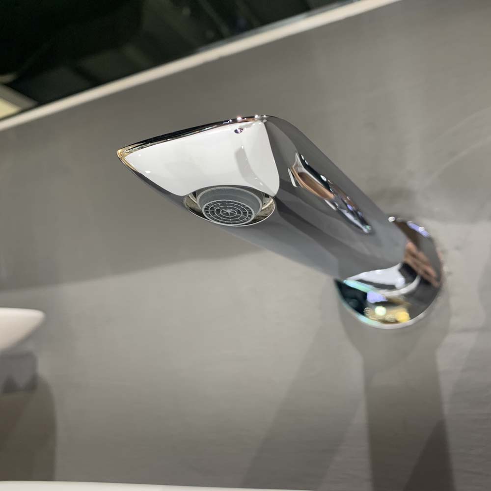Vòi lavabo nóng lạnh gắn tường GA TOTO TLG04310BB - 8
