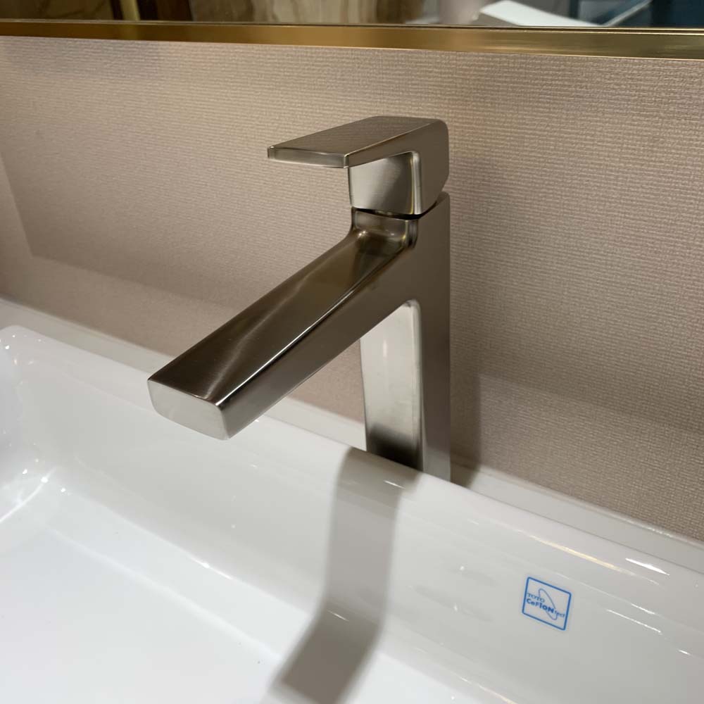 Vòi lavabo nóng lạnh GB TOTO TLG10303V - 18
