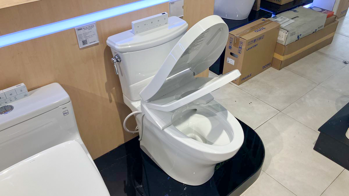 Bồn cầu TOTO CS986GW25 2 khối nắp điện tử Washlet S5 TCF34461GAA - 12