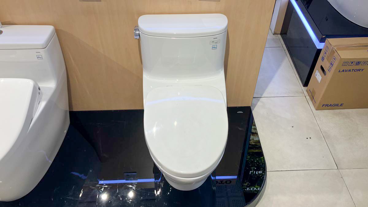 Bồn cầu 1 khối TOTO MS887RT3 nắp đóng êm TC385VS - 4