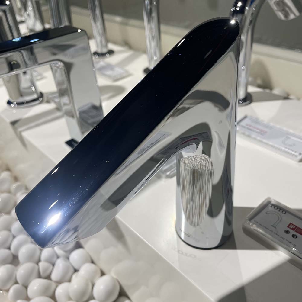 Vòi lavabo cảm ứng TOTO TLE27002A - 2