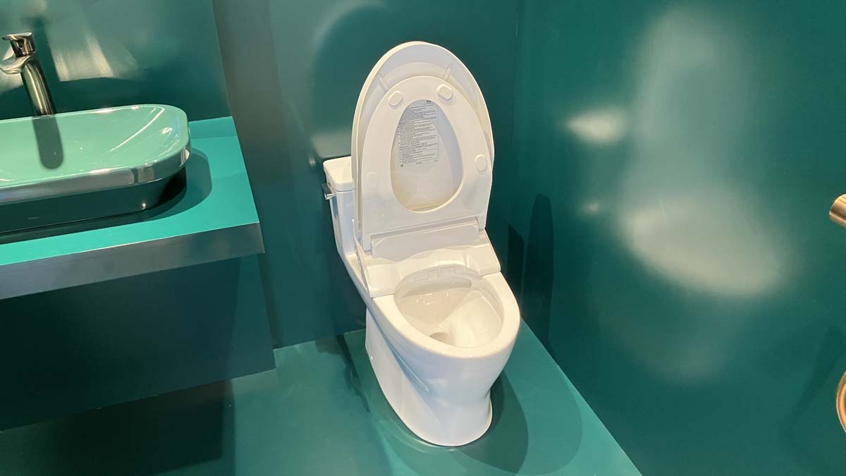 Bồn cầu TOTO MS188VKW14 T53P100VR 1 khối nắp điện tử Washlet C5 TCF24410AAA - 8