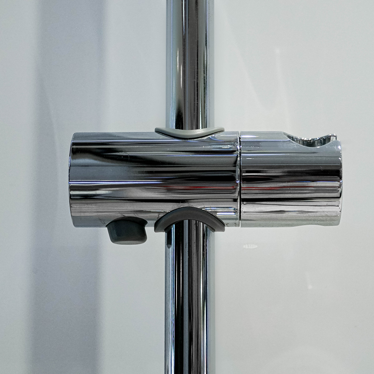 Sen tắm cây đứng TOTO DM907CS (dáng tròn) - 10