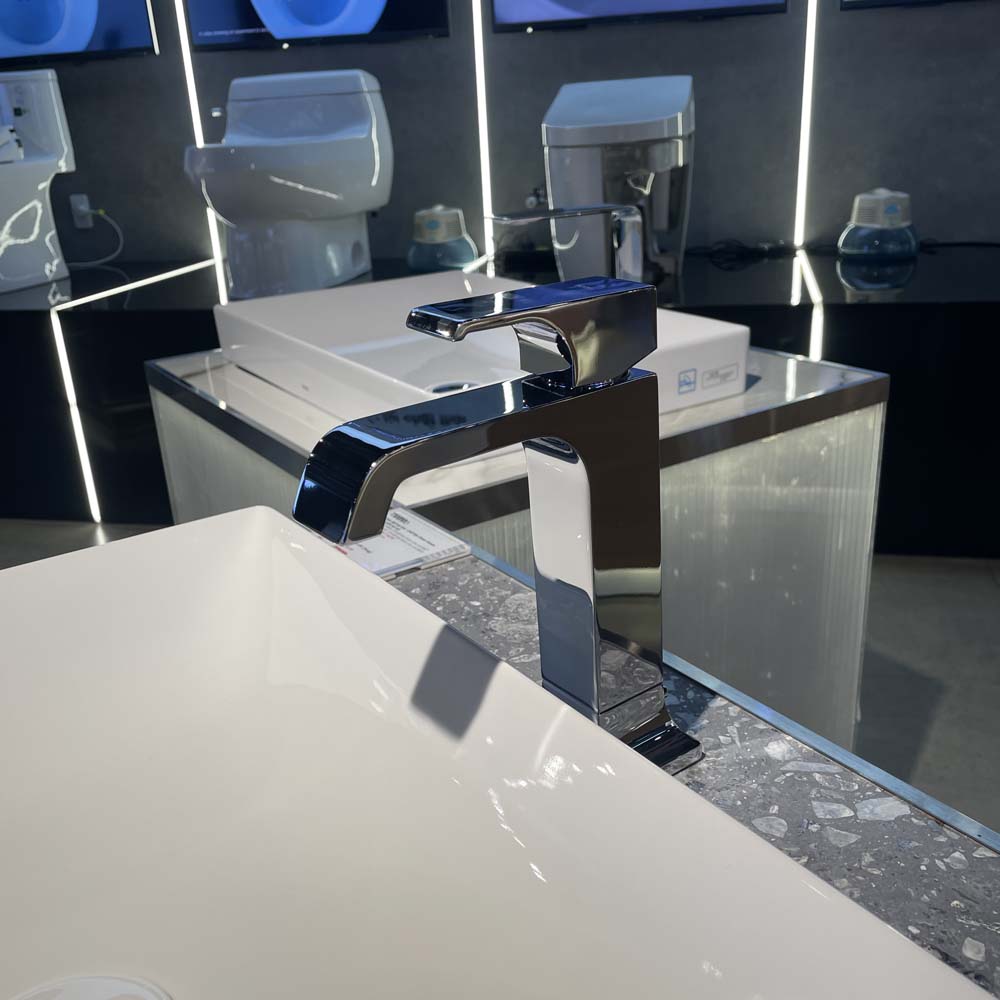 Vòi lavabo nóng lạnh GC TOTO TLG08303V - 7