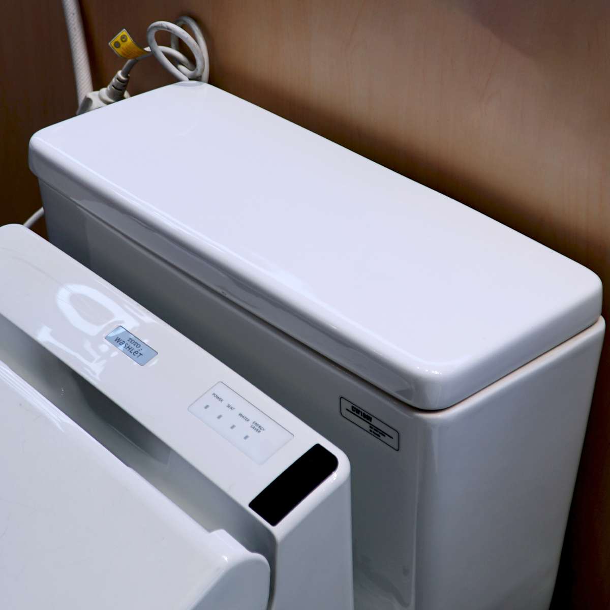 Bồn Cầu 1 Khối Nắp Điện Tử TOTO MS188VKW6/T53P100VR - 4