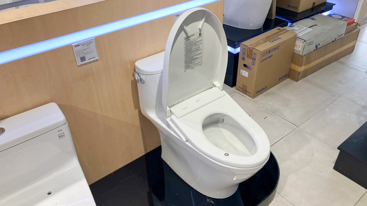 Bồn cầu TOTO MS887CRW23 1 khối nắp điện tử Washlet S7 TCF47360GAA giấu dây - 3