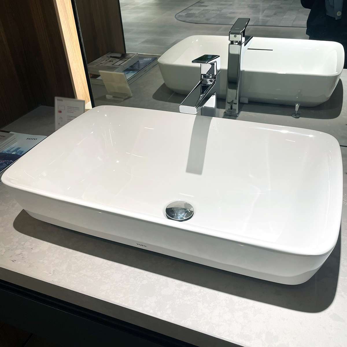Chậu lavabo đặt bàn Galalato TOTO PJS06WE#GW (PJS06WEGW) trắng bóng - 3