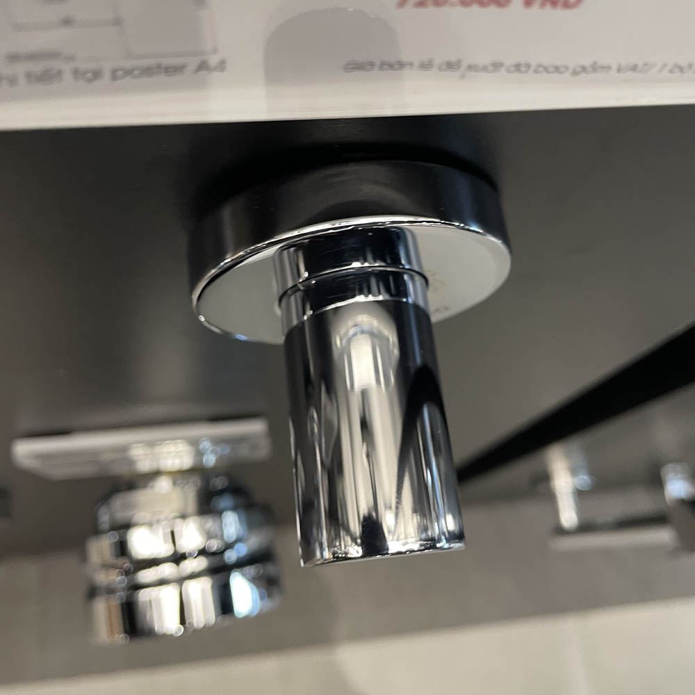 Cút nối tường TOTO TBW01014B dáng tròn - 5