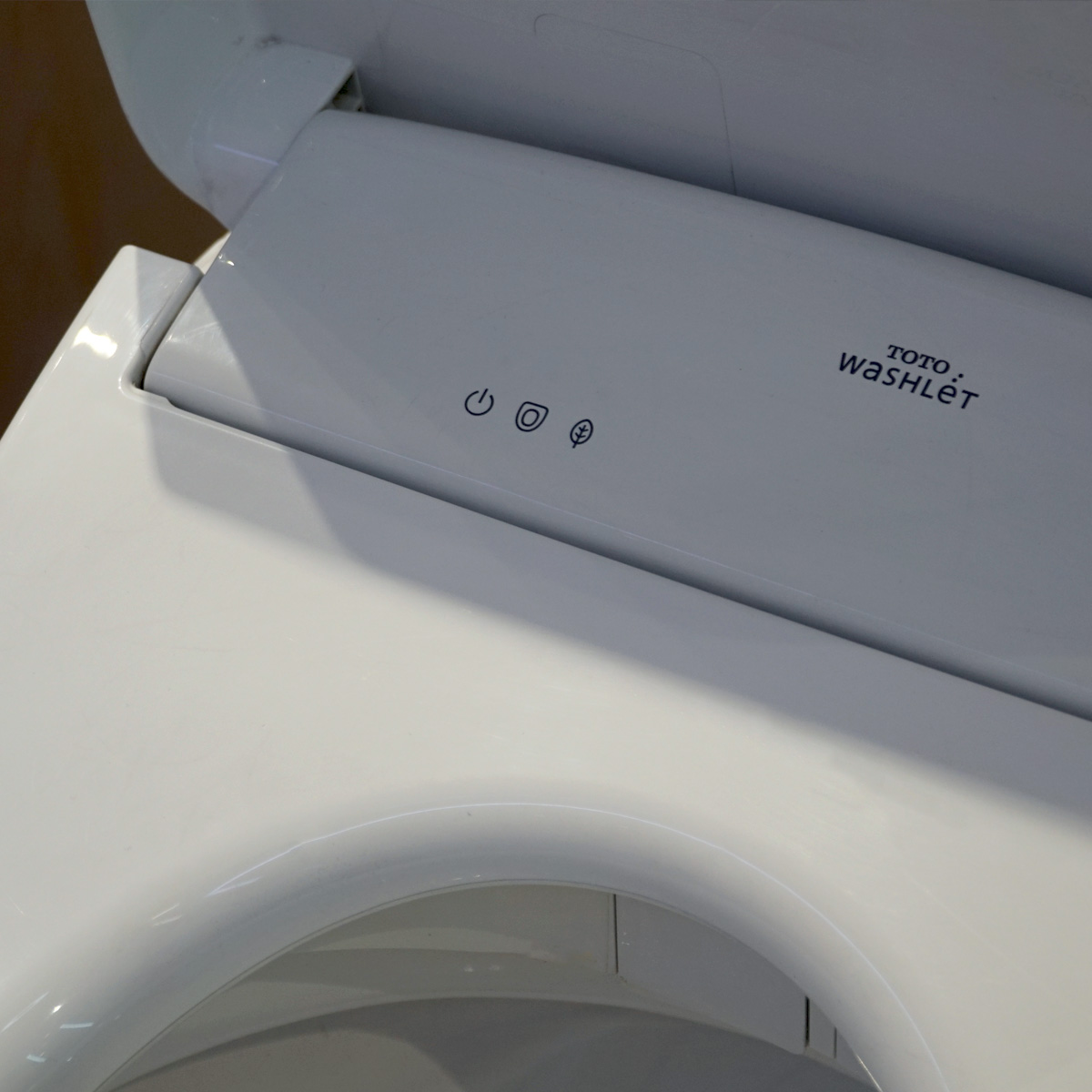 Bồn cầu TOTO CS320DRW11 2 khối nắp điện tử Washlet S7 TCF4911Z - 5