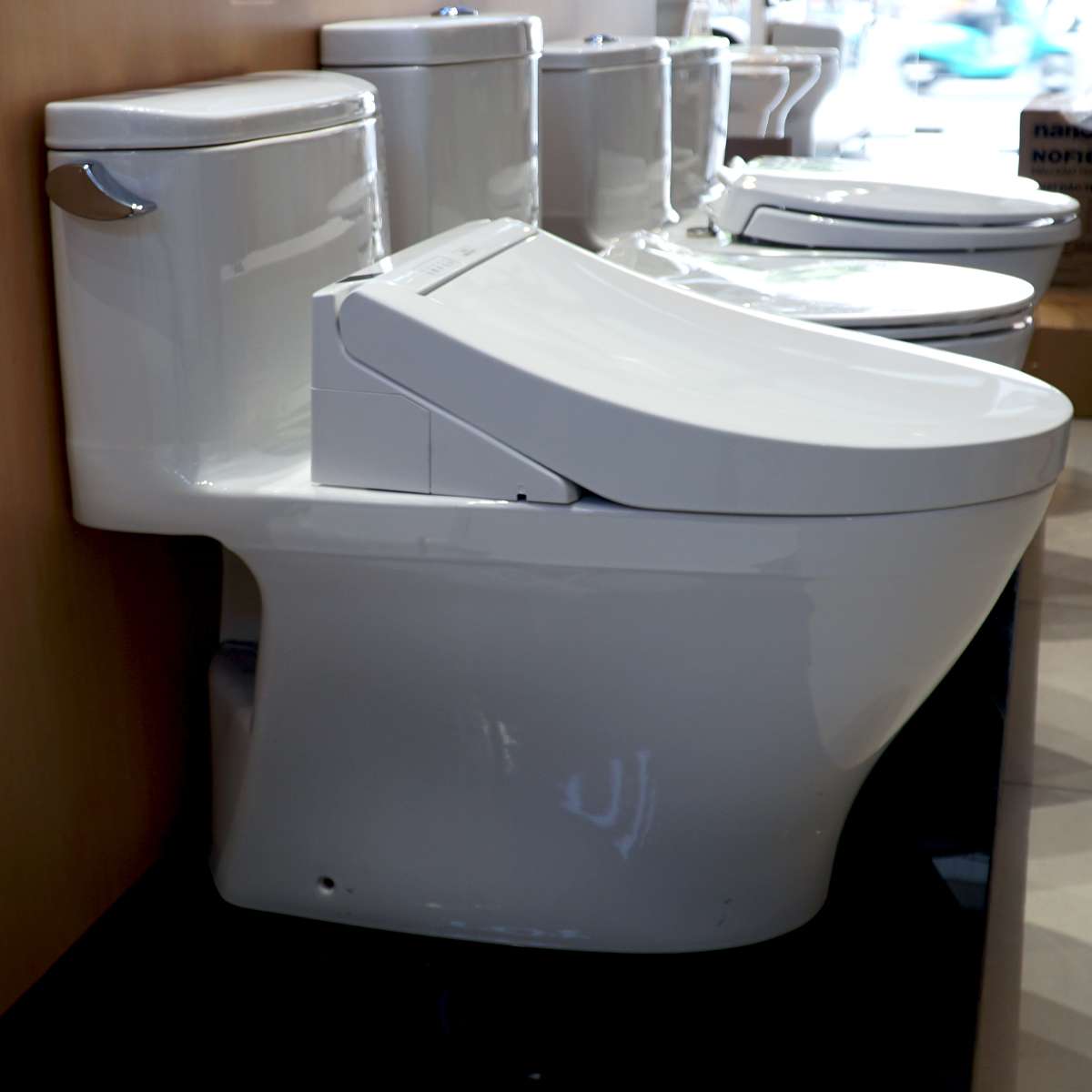 Bồn cầu TOTO MS887RW14 1 khối nắp điện tử Washlet C5 TCF24410AAA - 4