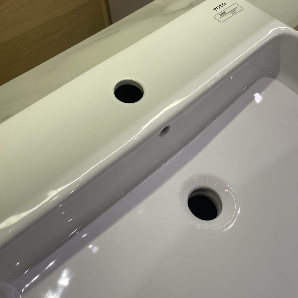 Chậu rửa lavabo đặt bàn TOTO LT950C - 3