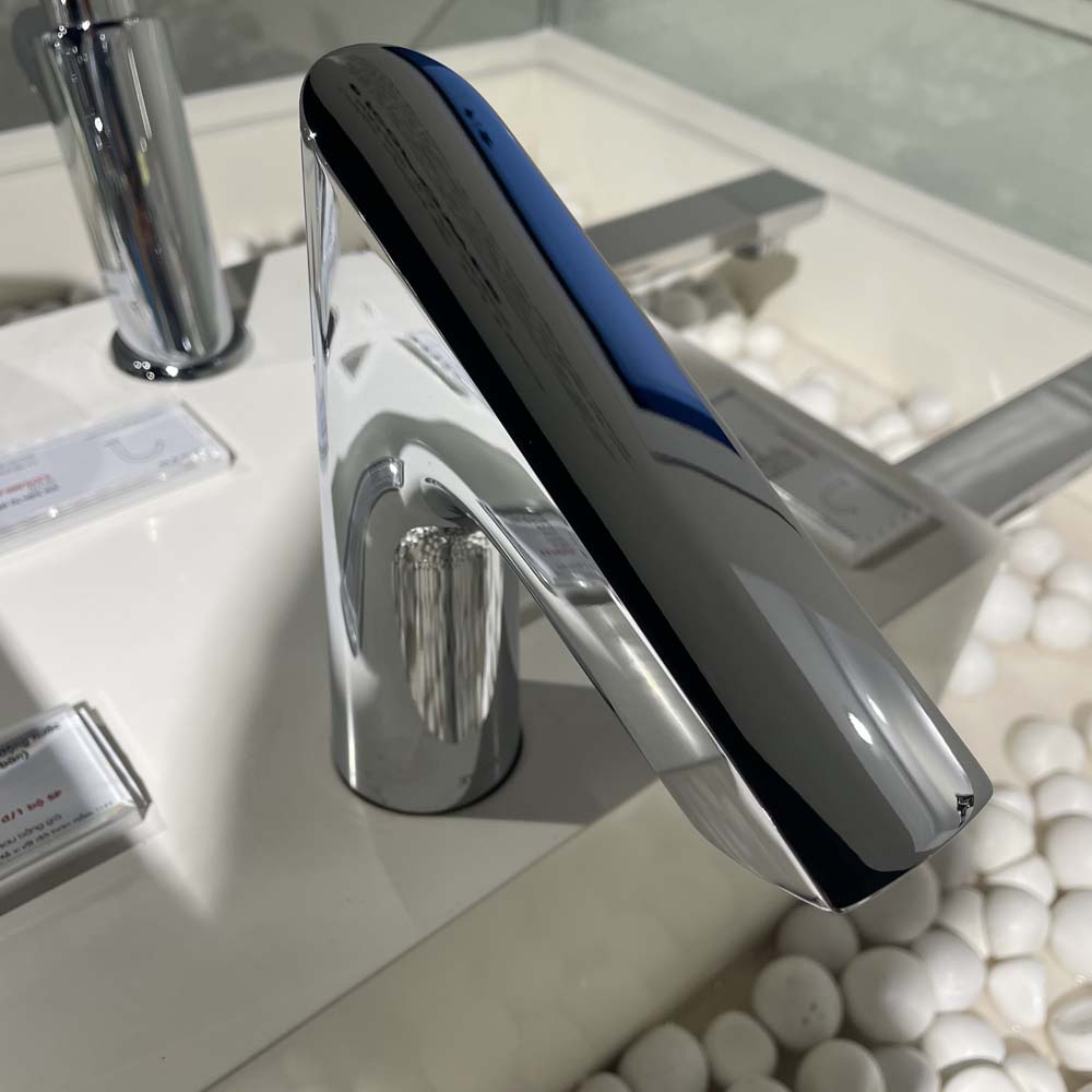 Vòi lavabo cảm ứng TOTO TLE27002A - 3