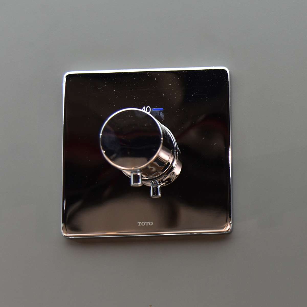 Van điều chỉnh nhiệt độ TOTO TBV02401B - 5