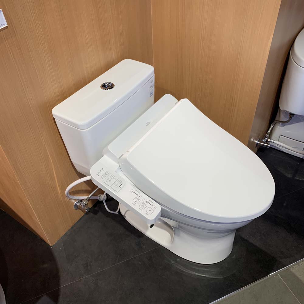 Bồn cầu TOTO MS855DW18 1 khối nắp điện tử TCF23710AAA Washlet C2 cơ bản - 2