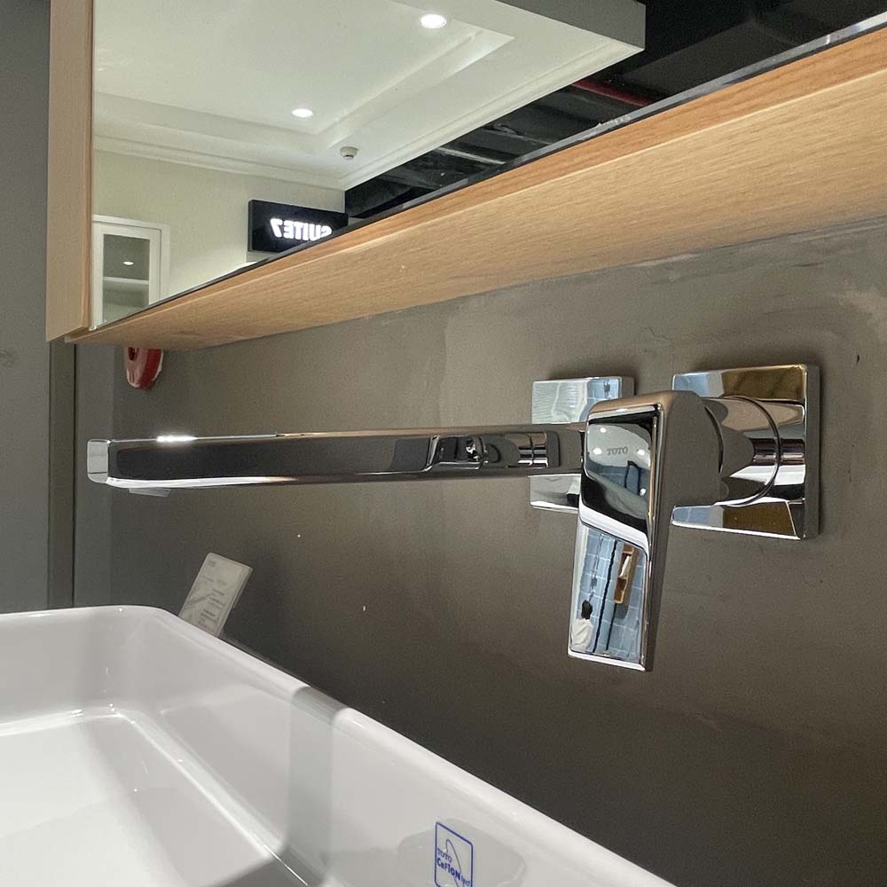 Vòi lavabo nóng lạnh gắn tường GB TOTO TLG10308BB (TLG10308B) - 5