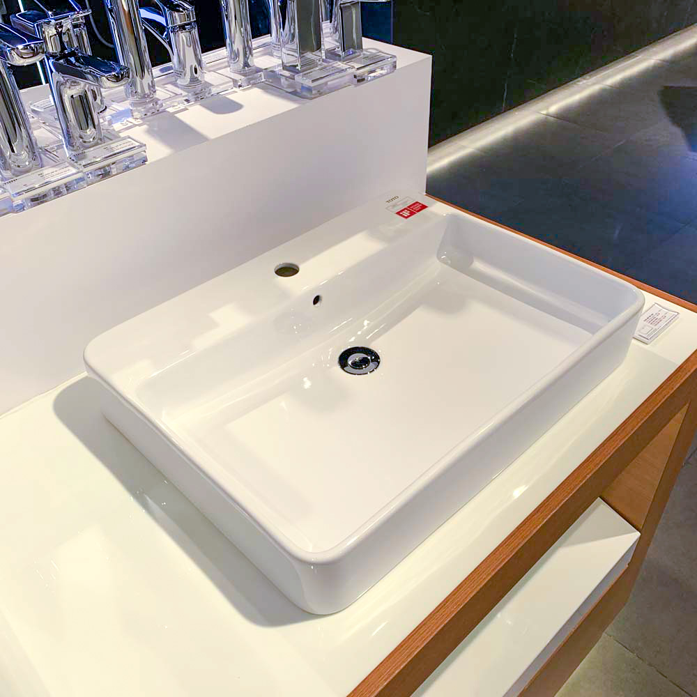 Chậu rửa lavabo đặt bàn TOTO LT951C - 2