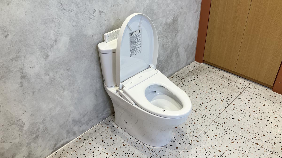 Bồn cầu TOTO CS838CDW23 2 khối nắp điện tử Washlet S7 TCF47360GAA giấu dây - 6