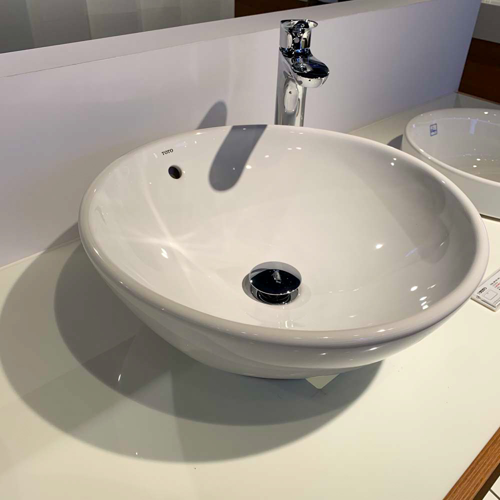 Chậu rửa lavabo đặt bàn TOTO LT523S - 6